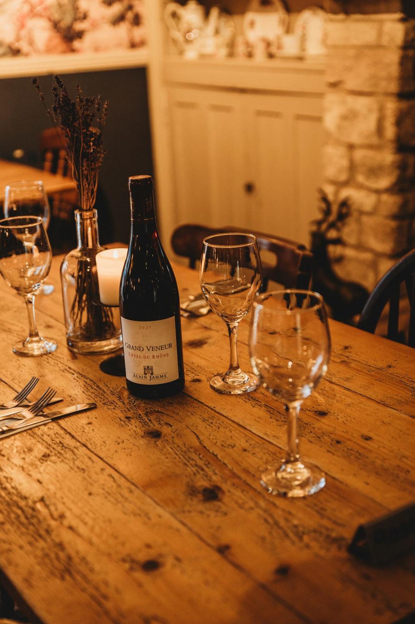 אוקהאם The White Lion Inn מראה חיצוני תמונה